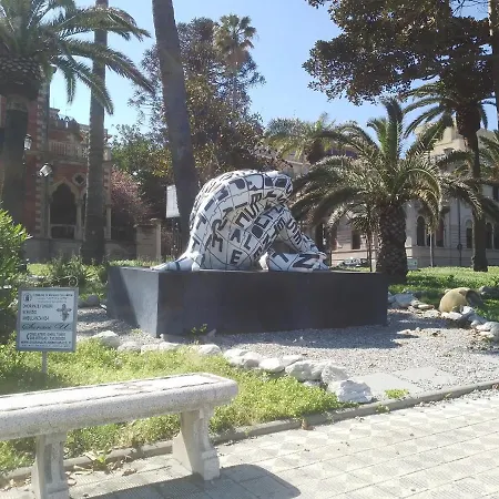 לינה וארוחת בוקר Al Torrione 3*