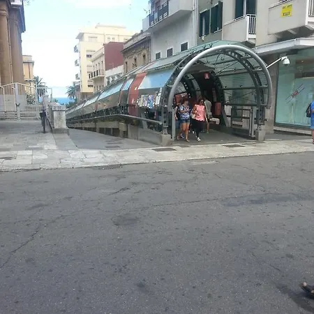 Al Torrione לינה וארוחת בוקר