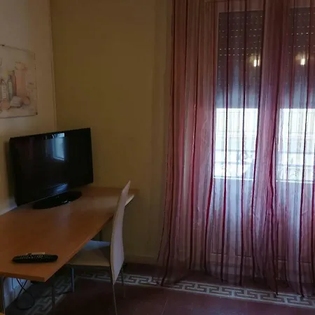 Al Torrione לינה וארוחת בוקר רג'יו די קאלאבריה